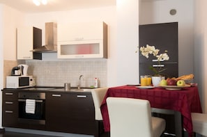 Family Διαμέρισμα (Duplex) | Ηχομόνωση, σίδερο/σιδερώστρα, δωρεάν Wi-Fi, κλινοσκεπάσματα 