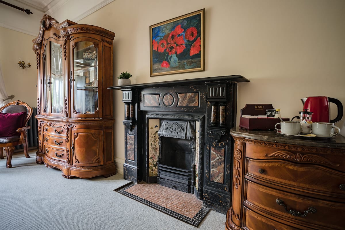 Superior Suite (Karia) | Iron/ironing board, free WiFi, bed sheets