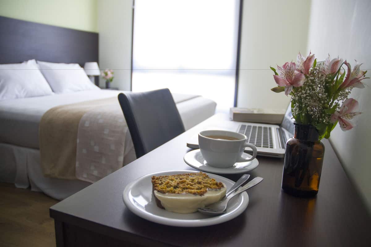 Standard Double Room | In-room safe, soundproofing, cribs (free), WiFi (free)