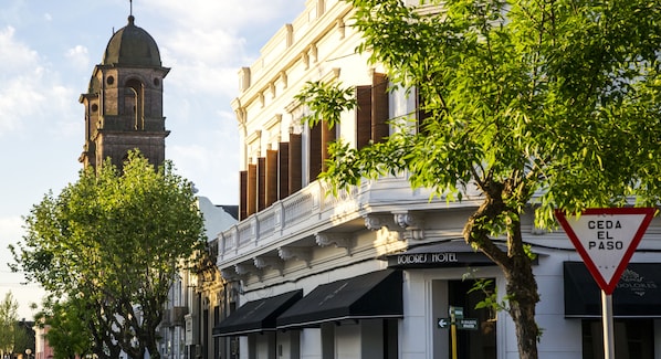 Façade de l’hébergement - soirée/nuit