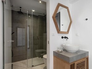 Bathroom - Nontas Hotel Apartaments (Chania)