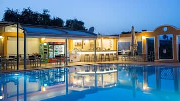 Piscina a l'aire lliure