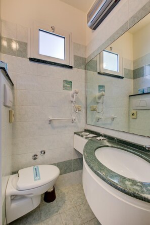 Bathroom - Christian Hotel (Riccione)