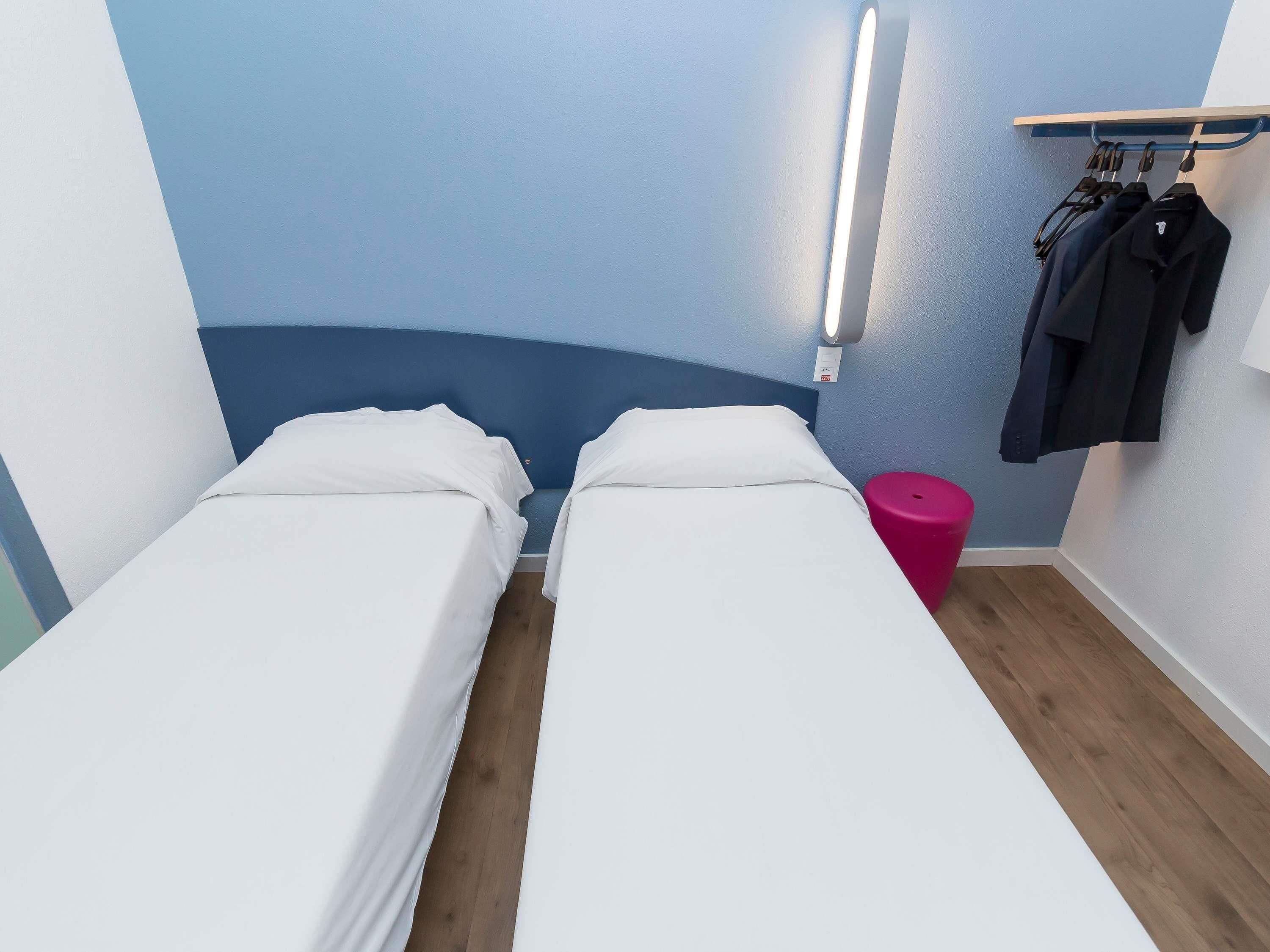 Desk, free WiFi, bed sheets