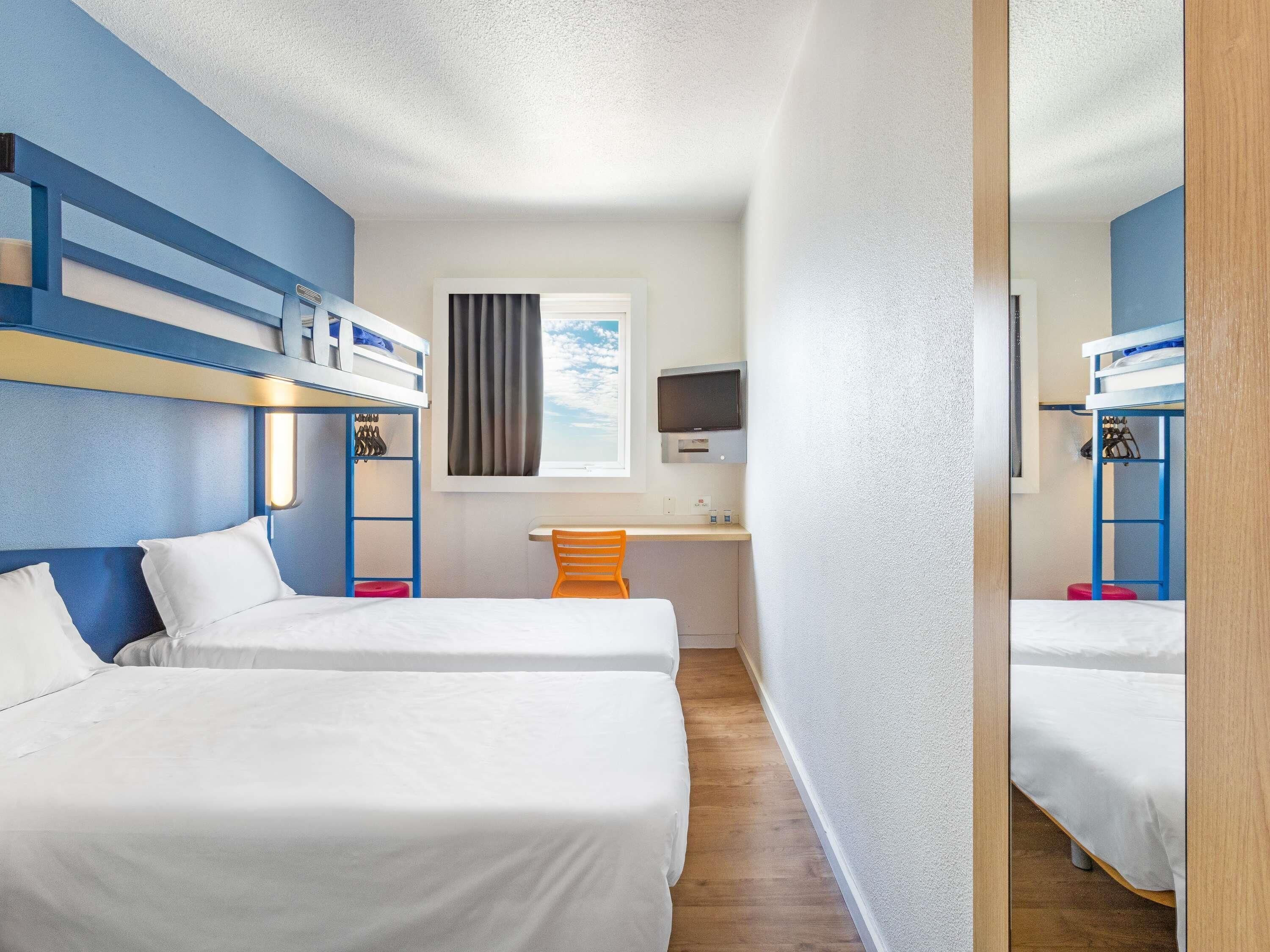 Desk, free WiFi, bed sheets