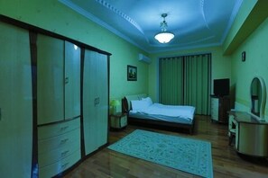 WiFi, wheelchair access - Asia Grand Hotel (Dushanbe)
