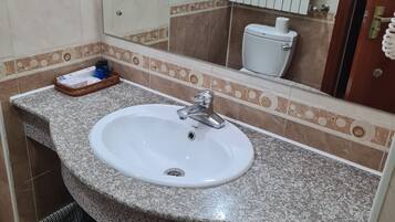 WiFi, wheelchair access