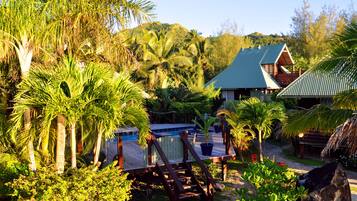 Sun deck
