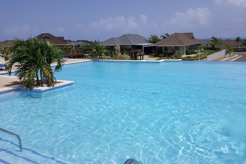 Ocho Rios Villa at Coolshade V