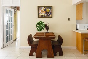 Apartamento Premium, 1 cama de matrimonio, cocina, vistas a la montaña | 1 dormitorio, sábanas de algodón egipcio, ropa de cama de alta calidad