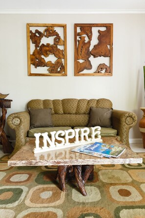 尊榮公寓, 1 張加大雙人床, 廚房, 山景 | 1 間臥室、埃及棉床單、高級寢具、客房內保險箱