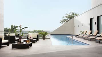 Piscina externa