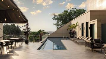 Alberca al aire libre