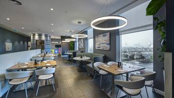 Daily buffet breakfast (AED 42.86 per person)