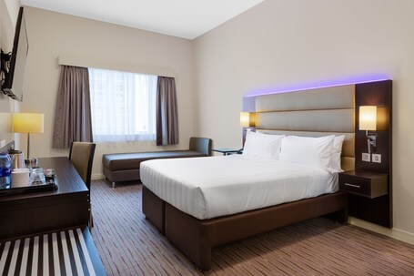 Premier Inn Dubai Ibn Battuta Mall - Image 43