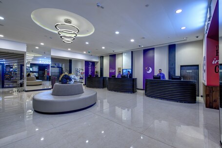 Premier Inn Dubai Ibn Battuta Mall - Image 23