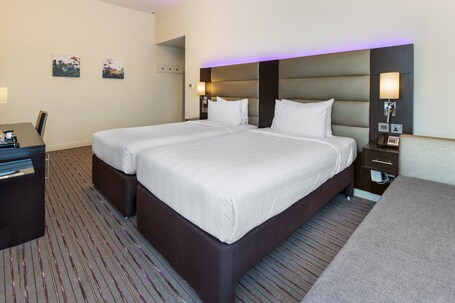 Premier Inn Dubai Ibn Battuta Mall - Image 55