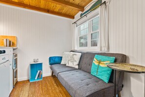 Hus – signature, flere senger, ikke-røyk, tekjøkken (Beach) | Oppholdsområde