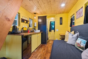 Arthur - Tiny House | Living area