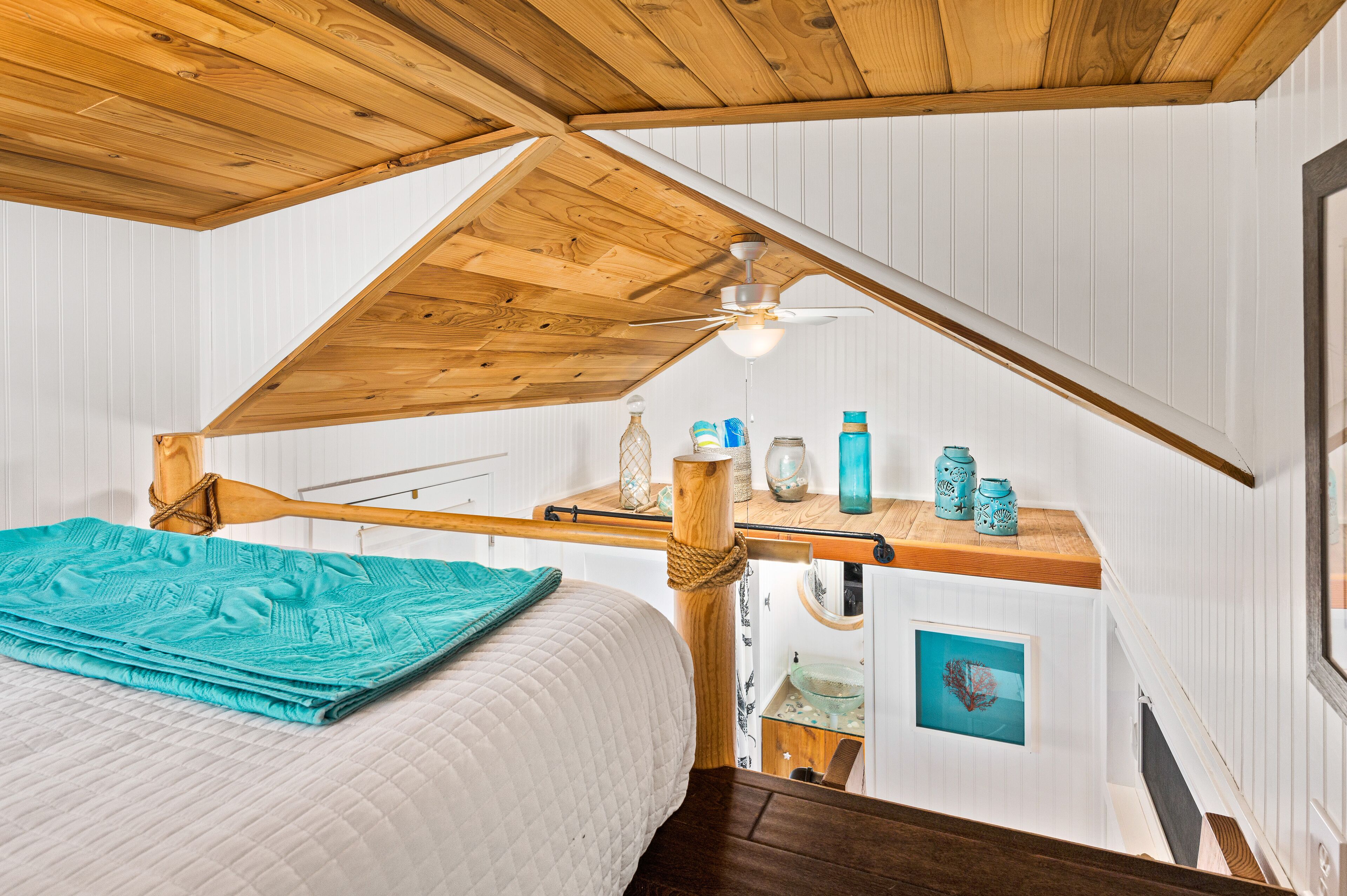 beach - tiny house | living area