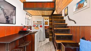Barn - Tiny House | Living area