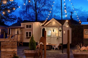 Front of property - Tiny Digs - Hotel of Tiny Houses (Portland)