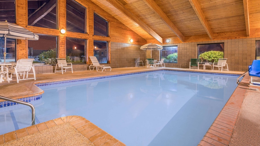 AmericInn by Wyndham Little Falls