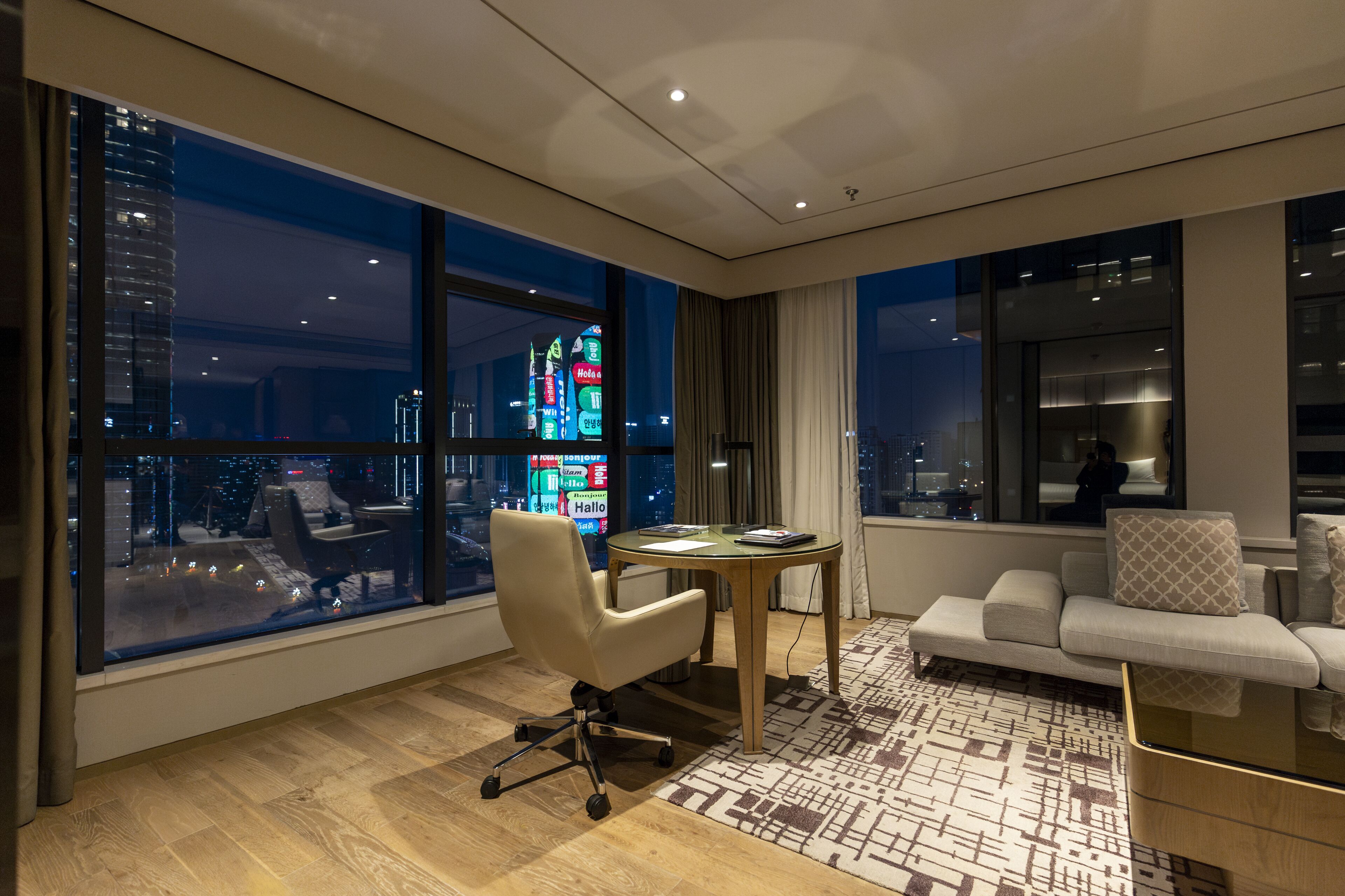 executive suite | living area | 55-inch tv with digital channels