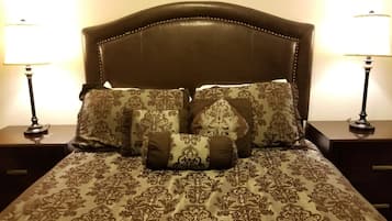 1 habitación, ropa de cama de alta calidad, camas extra y wifi gratis