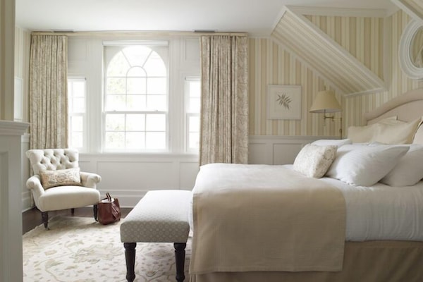 套房, 多张床 | 迷你吧、办公桌、熨斗/熨衣板、免费 WiFi