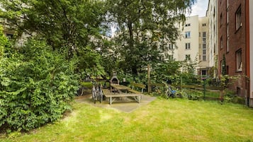 BBQ/picnic area