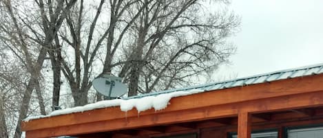 Cabaña, chimenea (Private Queen C40) | Terraza o patio