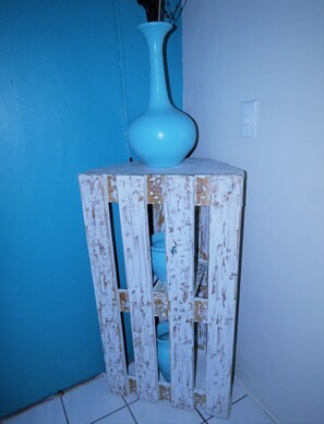 Apartment, 1 Bedroom, Garden View | Blackout curtains, soundproofing, iron/ironing board, free WiFi - Apartment Rustic Curaçao (Willemstad)