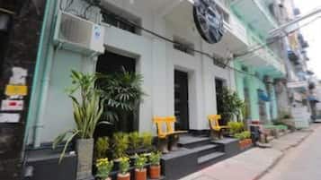 Bagian depan properti