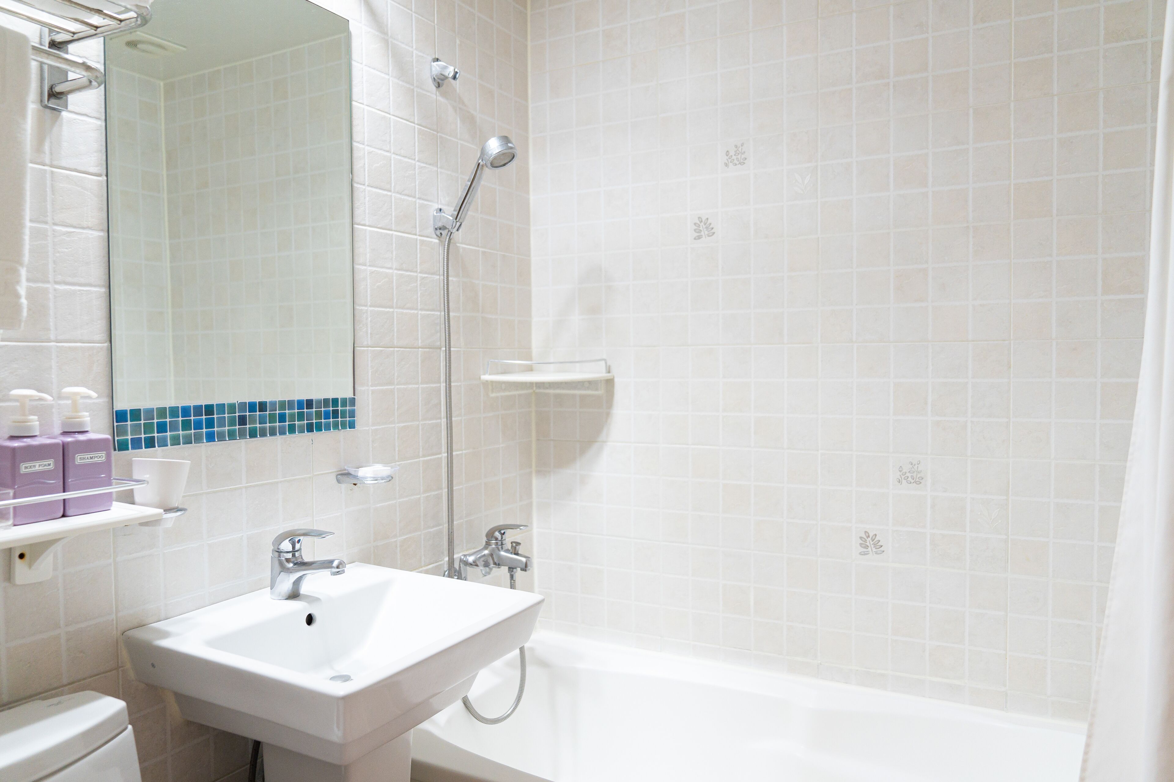 rainfall showerhead, free toiletries, hair dryer, bathrobes