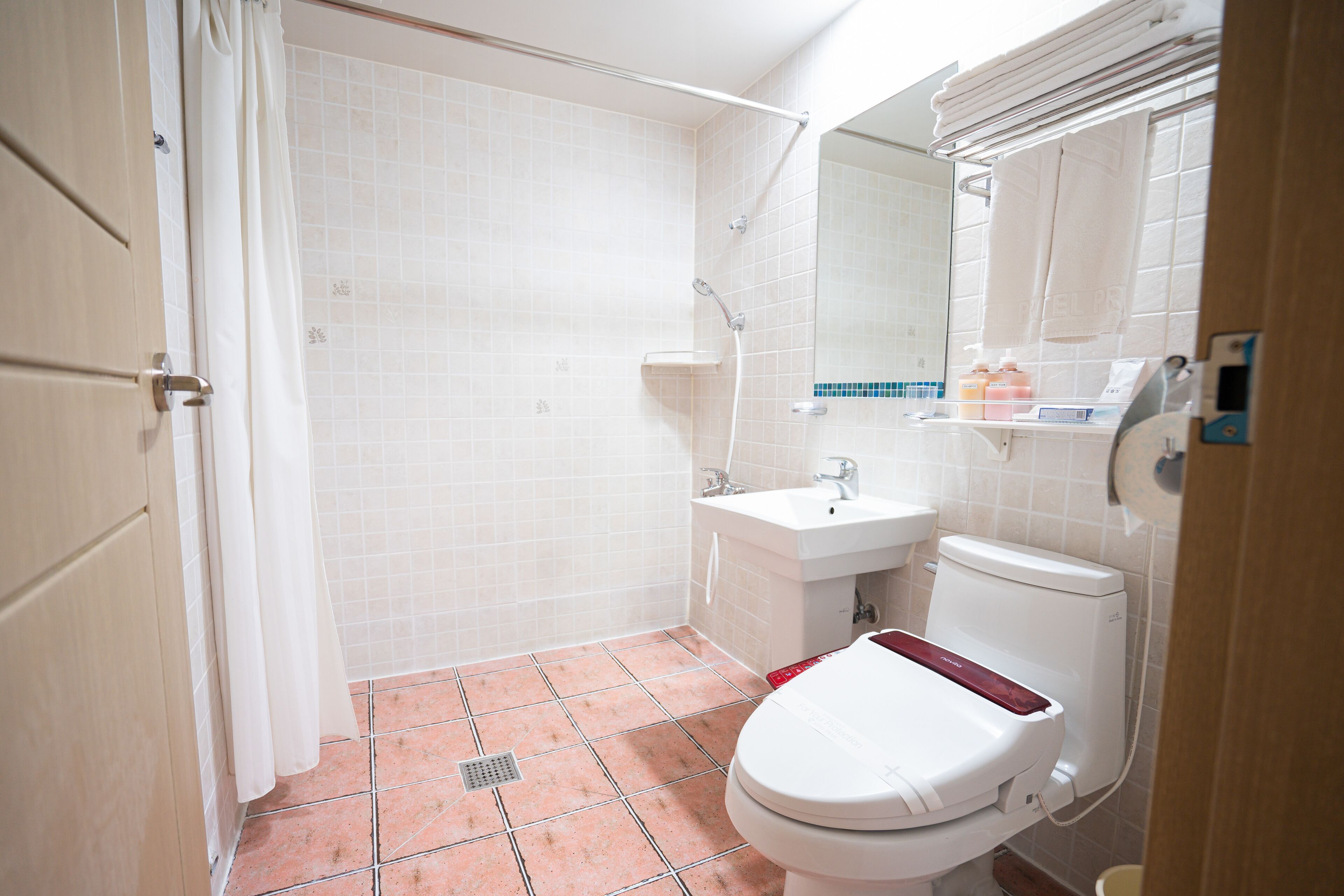 rainfall showerhead, free toiletries, hair dryer, bathrobes