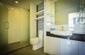 Bathroom - The Crest Santora Hua Hin By Puppap (Hua Hin)