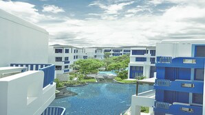 Outdoor pool - The Crest Santora Hua Hin By Puppap (Hua Hin)