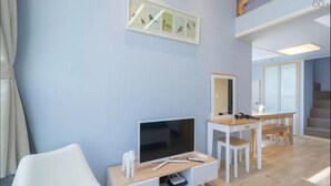 Unclassified image, 2 of 125, button - Seoul Town House (Seoul)