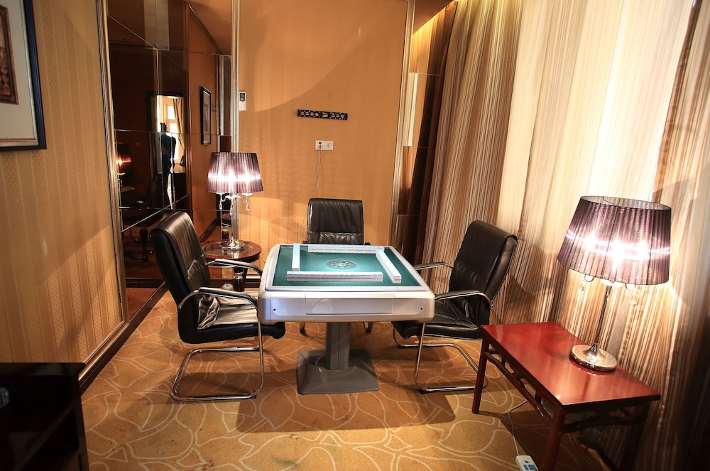 Country Garden Phoenix Hotel photo 8