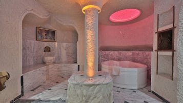 Familiesuite, 2 soverom (Cave) | Minibar, individuelt dekorert, individuelt innredet og wi-fi (inkludert)