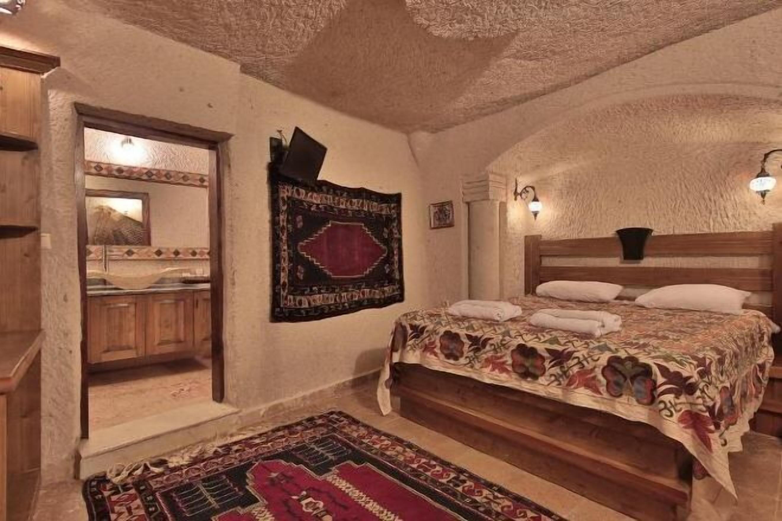 Minibar, decoración personalizada, muebles diferentes y wifi gratis 