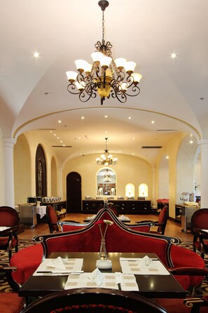 Restaurant - Country Garden Holiday Hotel Shenyang (Shenyang)