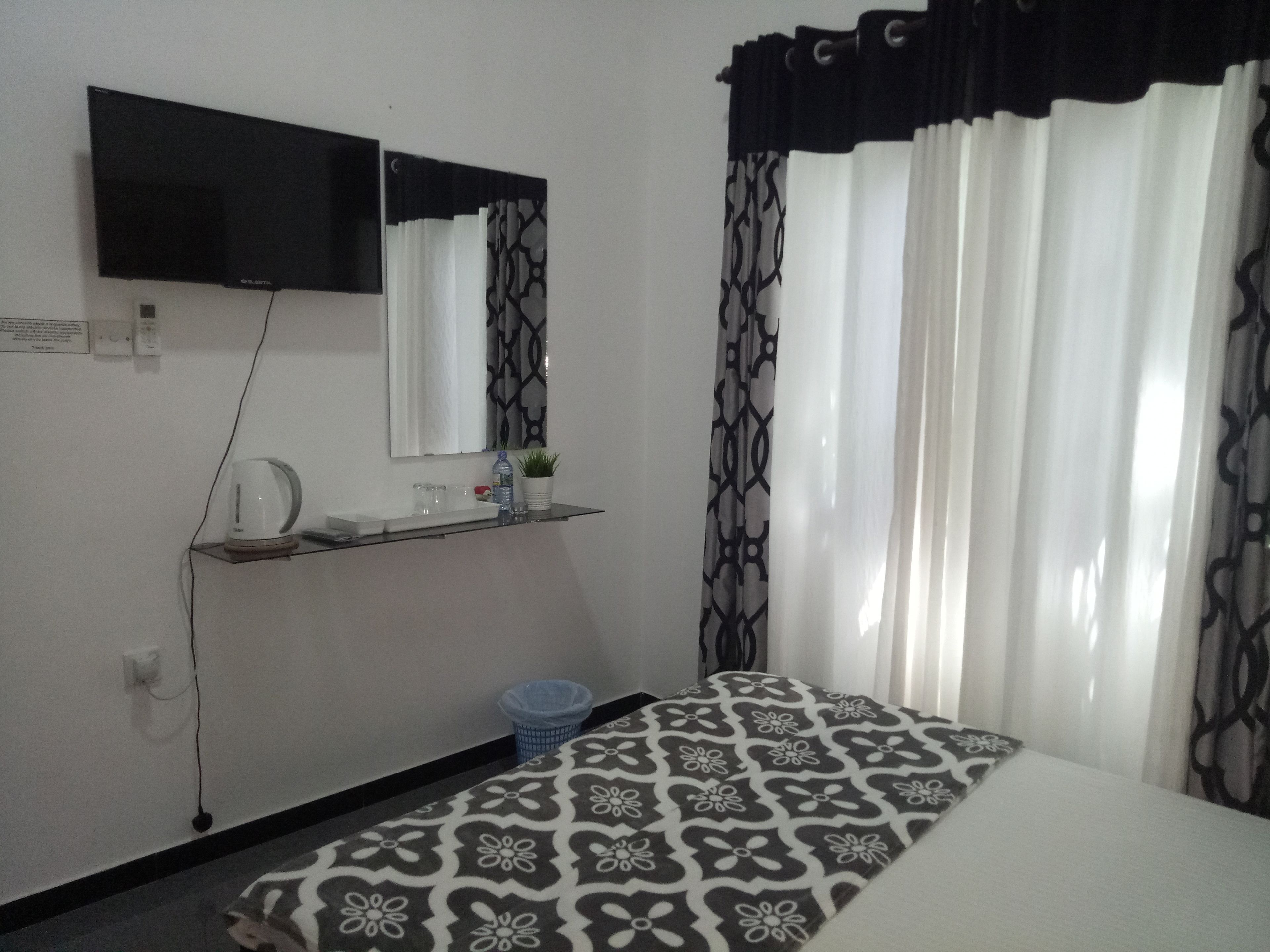 Photo - House of Seya