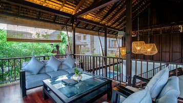 Pool Villa 3 Bedroom - The Palayana Ruenthai | Living area