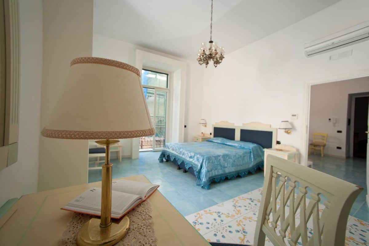 Iron/ironing board, cribs/infant beds, free WiFi