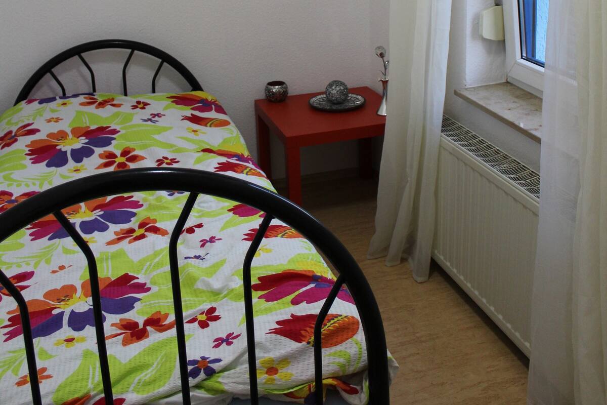 Economy Single Room, 1 Single Bed, Courtyard Area