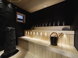 Design Villa, 3 Bedrooms, Sauna | Bathroom amenities | Shower, free toiletries, hair dryer - Villa Polaris (Pälkäne)
