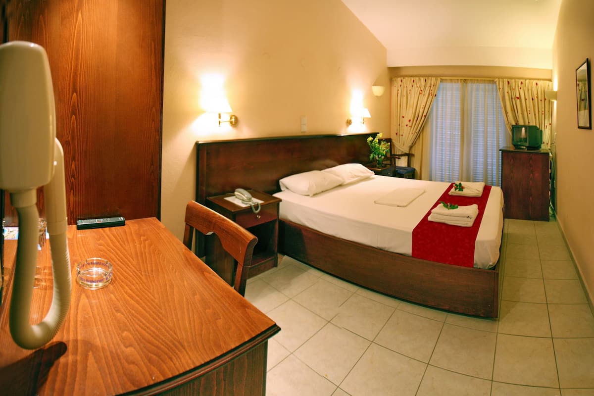 In-room safe, iron/ironing board, free cots/infant beds, free WiFi