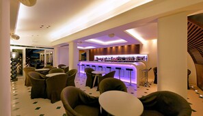 Bar (on property) - Sandy Bay Hotel (Lesvos)